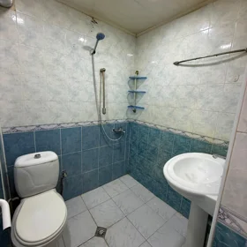In Baku 60.0 m² apartment is for rent - Image 2