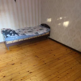 In Baku 60.0 m² house with 2.0 rooms is for rent - Image 3