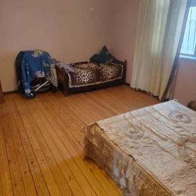 In Baku 60.0 m² house with 2.0 rooms is for rent - Image 5