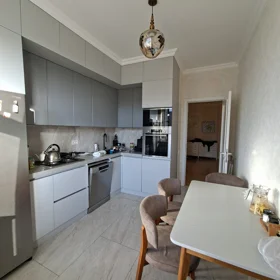 In Baku 107.0 m² apartment is for sale - Image 2