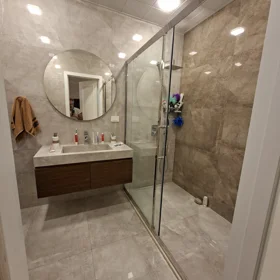 In Baku 107.0 m² apartment is for sale - Image 6