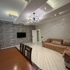 In Baku 130.0 m² apartment is for rent - Image 3