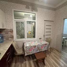 In Khirdalan 60.0 m² apartment is for rent - Image 8