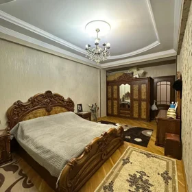 In Baku 145.0 m² apartment is for sale - Image 2