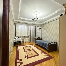 In Baku 145.0 m² apartment is for sale - Image 6