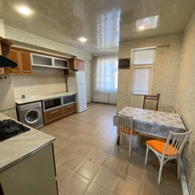 In Baku 90.0 m² apartment is for rent - Image 6