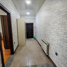 In Baku 90.0 m² apartment is for rent - Image 8