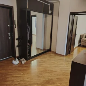 In Baku 100.0 m² apartment is for sale - Image 6