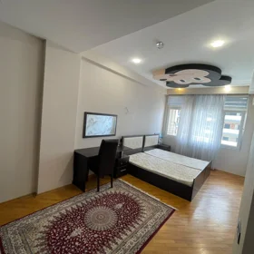 In Baku 150.0 m² apartment is for rent - Image 3