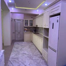 In Baku 120.0 m² apartment is for rent - Image 5