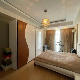 In Baku 150.0 m² apartment is for sale - Image 7