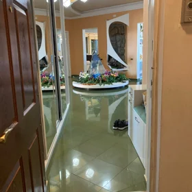 In Baku 160.0 m² apartment is for sale - Image 2