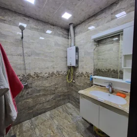 Baku-da 70.0 m2 mənzil kirayə verilir - Şəkil 2