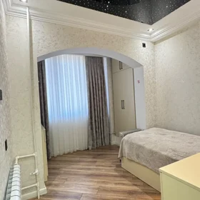 Binəqədi rayonu-da 60.0 m2 mənzil kirayə verilir - Şəkil 8