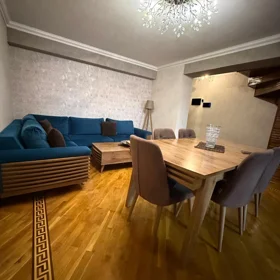 In Baku 140.0 m² apartment is for sale - Image 3