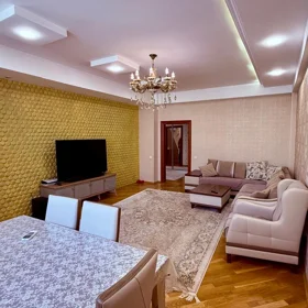 In Səbail rayonu 125.0 m² apartment is for sale - Image 9