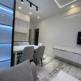 In Baku 80.0 m² apartment is for rent - Image 4
