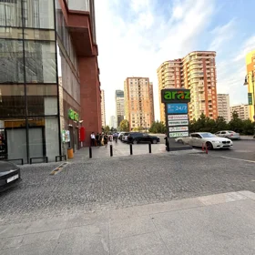 In Baku 65.0 m² apartment is for rent - Image 3