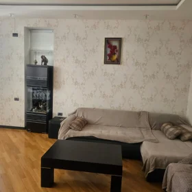 In Baku 105.0 m² apartment is for rent - Image 3
