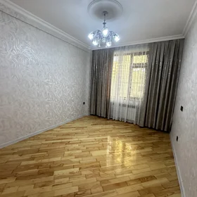 In Khirdalan 67.0 m² apartment is for sale - Image 3