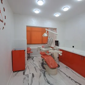 In Binəqədi rayonu 100.0 m² commercial is for rent - Image 4
