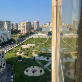 In Baku 160.0 m² apartment is for rent - Image 3