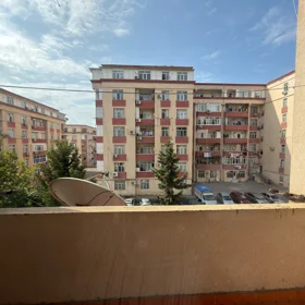 In Baku 90.0 m² apartment is for rent - Image 3
