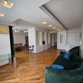 In Baku 186.0 m² apartment is for rent - Image 5