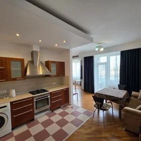 In Baku 186.0 m² apartment is for rent - Image 7