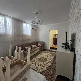 In Baku 110.0 m² house with 3.0 rooms is for rent - Image 3
