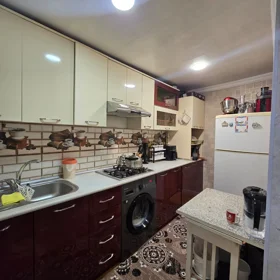 In Baku 110.0 m² house with 3.0 rooms is for rent - Image 4