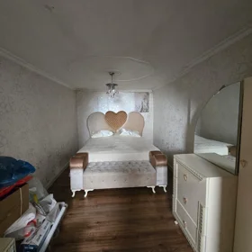 In Baku 110.0 m² house with 3.0 rooms is for rent - Image 8