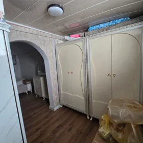 In Baku 110.0 m² house with 3.0 rooms is for rent - Image 10