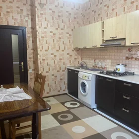 In Baku 100.0 m² apartment is for rent - Image 8