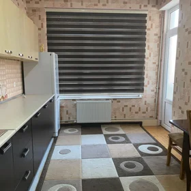 In Baku 100.0 m² apartment is for rent - Image 9