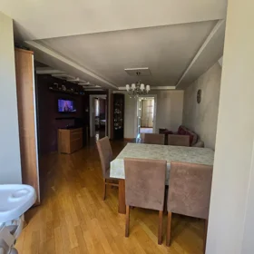 In Baku 65.0 m² apartment is for sale - Image 3