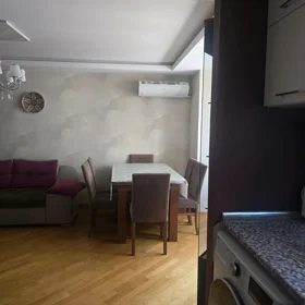 In Baku 65.0 m² apartment is for sale - Image 4