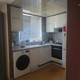 In Baku 65.0 m² apartment is for sale - Image 6