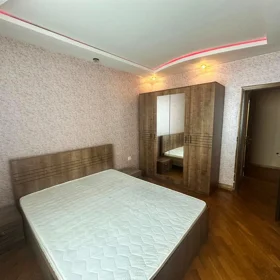 In Baku 70.0 m² apartment is for rent - Image 3