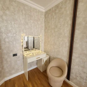 In Baku 90.0 m² apartment is for rent - Image 2