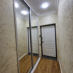 In Baku 90.0 m² apartment is for rent - Image 8