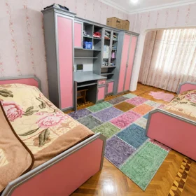 In Baku 100.0 m² apartment is for sale - Image 6