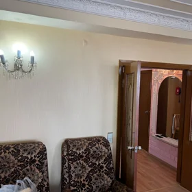 In Baku 90.0 m² apartment is for rent - Image 5