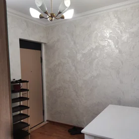 In Baku 70.0 m² apartment is for sale - Image 4