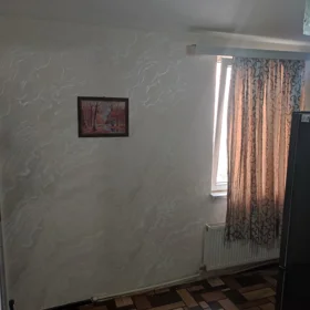 In Baku 70.0 m² apartment is for sale - Image 9