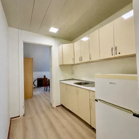 In Baku 60.0 m² apartment is for rent - Image 3
