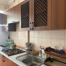 In Baku 81.0 m² apartment is for rent - Image 2