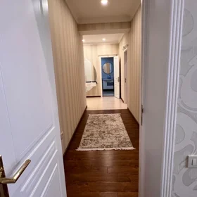 In Baku 90.0 m² apartment is for rent - Image 2