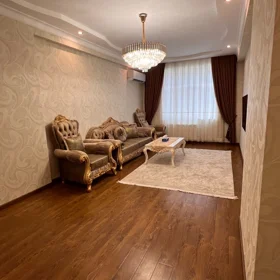 In Baku 90.0 m² apartment is for rent - Image 5