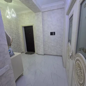 In Baku 80.0 m² apartment is for rent - Image 6